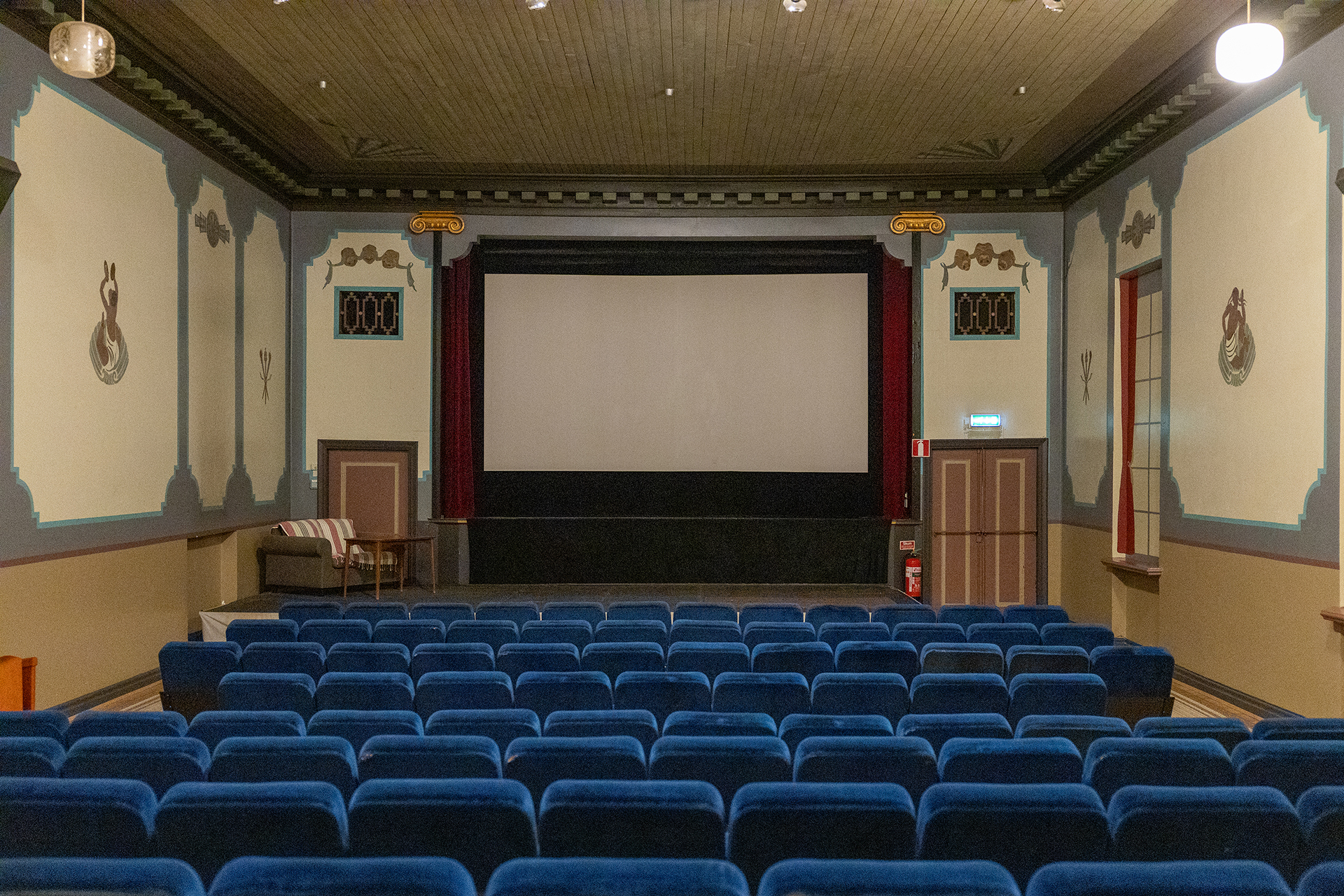 Vackra biograf saga- Trollängen Bostad